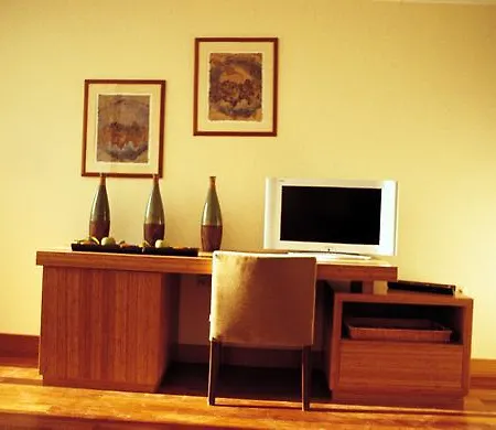 Hawthorn-karaca Otel 5*