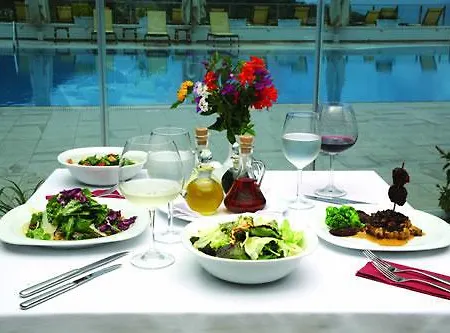 Otel Hawthorn-karaca