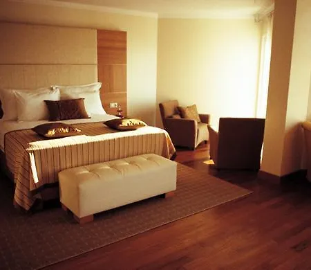 Hawthorn-karaca Otel