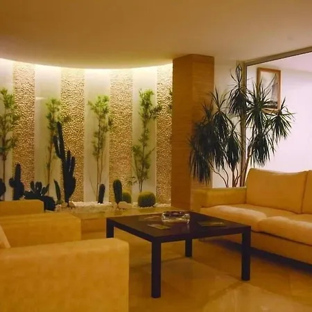 Otel Hawthorn-karaca
