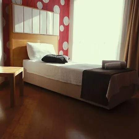Otel Hawthorn-karaca