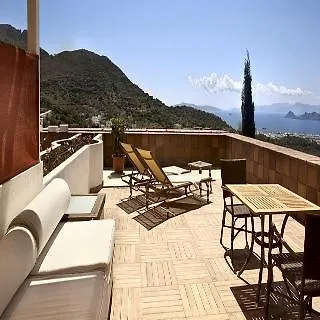 Hawthorn-karaca Otel 5*