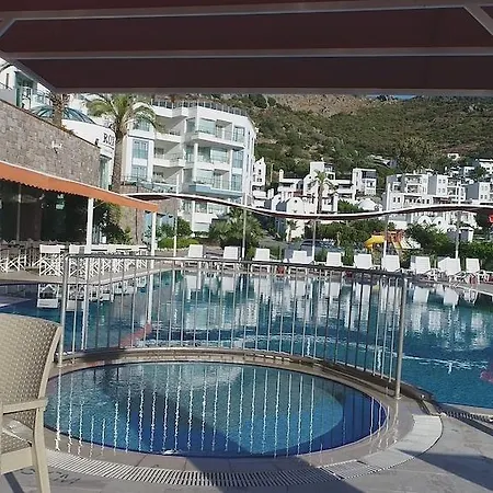 Hotel Hawthorn-karaca Turgutreis