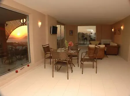 Hotell Hawthorn-karaca Turgutreis